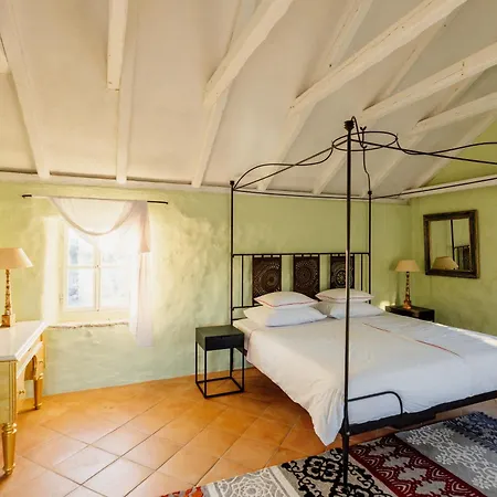 Outstanding Hvar 4 Bedrooms Dvori Pogled Tennis Court *