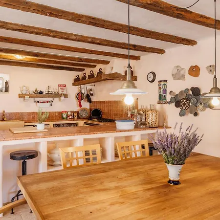 וילה Outstanding Hvar 4 Bedrooms Dvori Pogled Tennis Court *