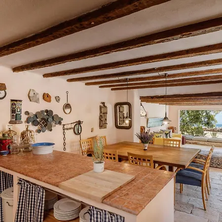 וילה Outstanding Hvar 4 Bedrooms Dvori Pogled Tennis Court